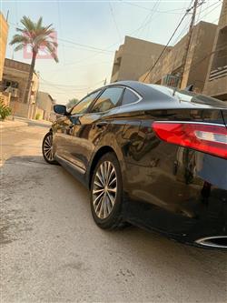 هیوندای ازێرا